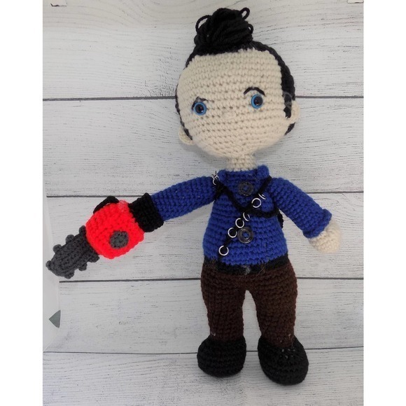 Evil Dead‎ - Ash Crochet Doll - Picture 3 of 10